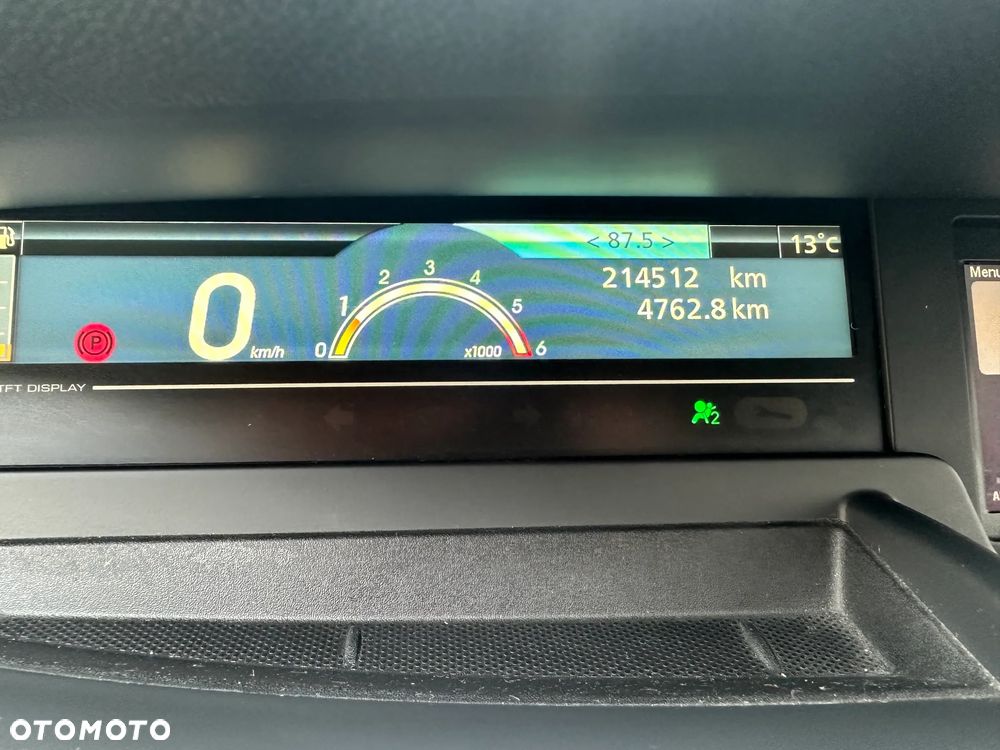 Renault Scenic 1.5 dCi Emotion - 18