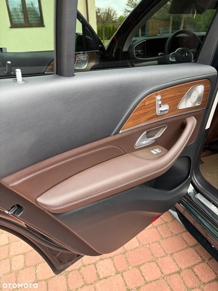 Mercedes-Benz GLS - 9