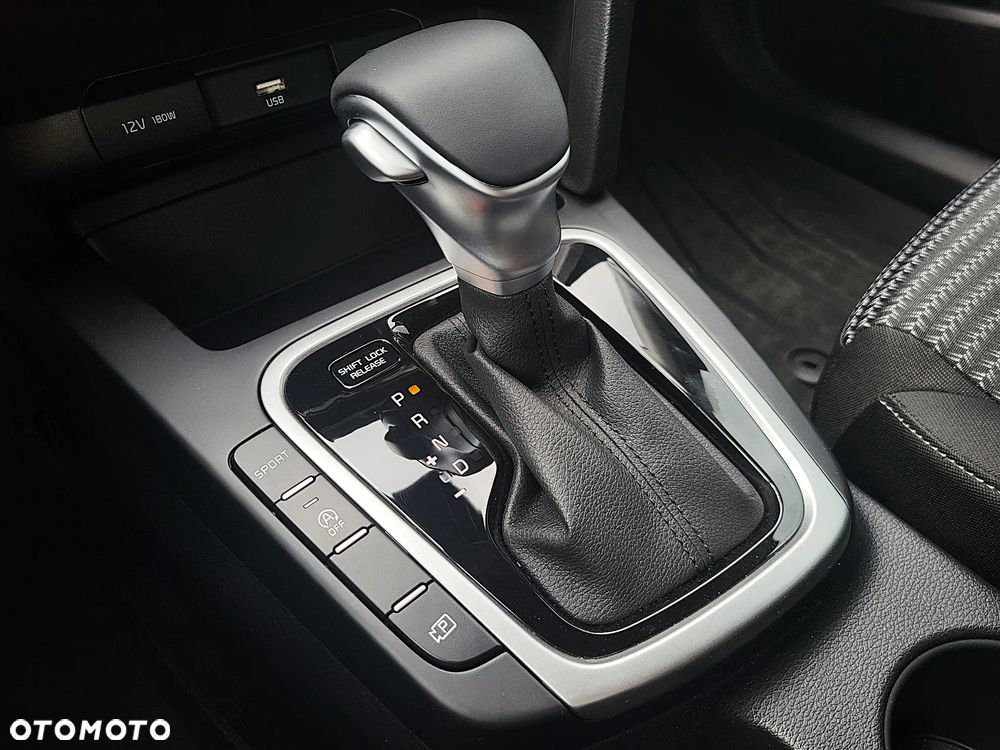 Kia XCeed 1.6 T-GDI M DCT - 11