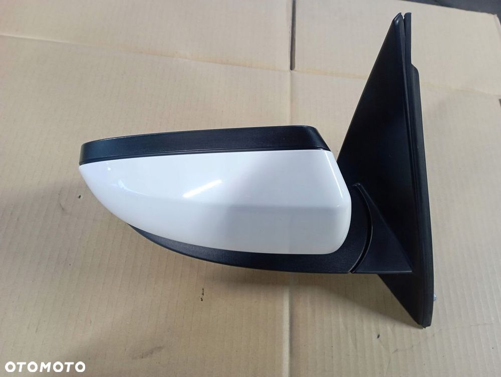 BMW X5 E70 LUSTERKO PRAWE 4 PIN KAMERA EUROPA - 2