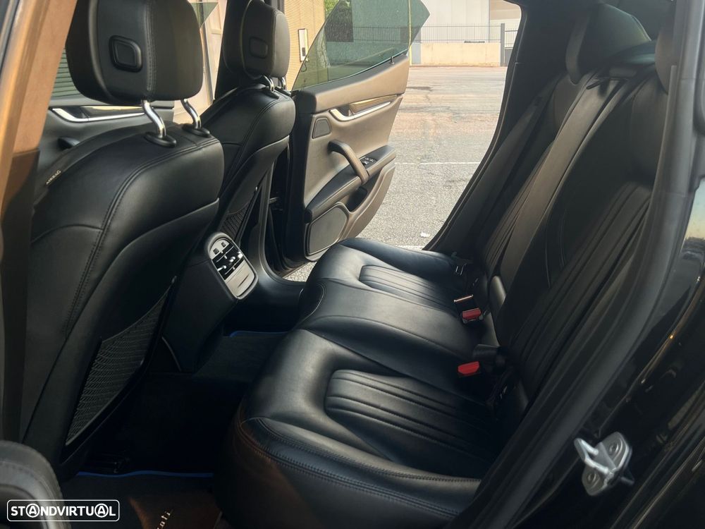 Maserati Ghibli 3.0 V6 GranLusso - 15