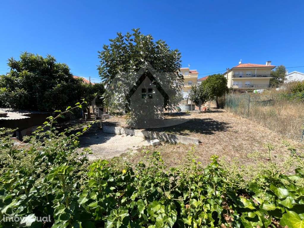 Terreno em fase de legalização com 320 m² na Portela da Azóia, Sant... - Grande imagem: 5/9