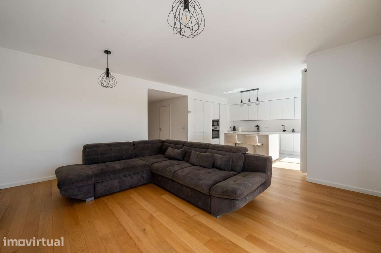 Apartamento T2 com estacionamento, Estoril, Cascais - Grande imagem: 3/30