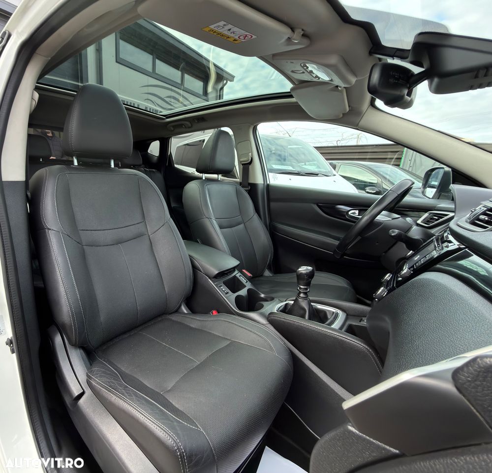 Nissan Qashqai 1.5 DCI TEKNA - 11