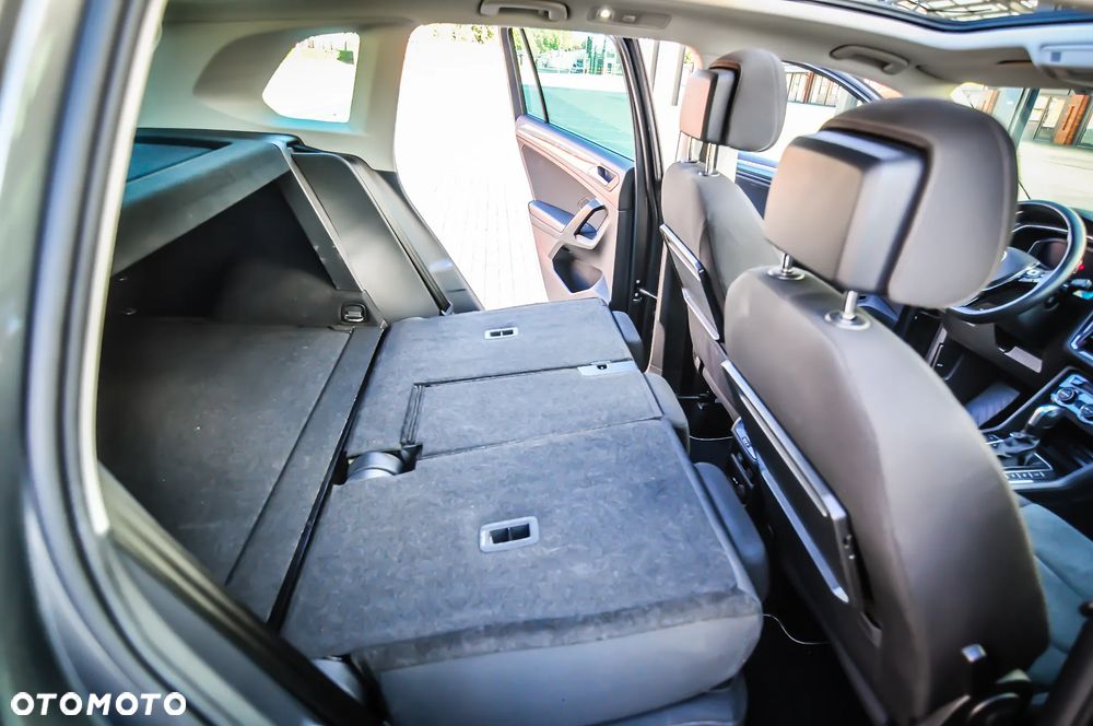 Volkswagen Tiguan - 37