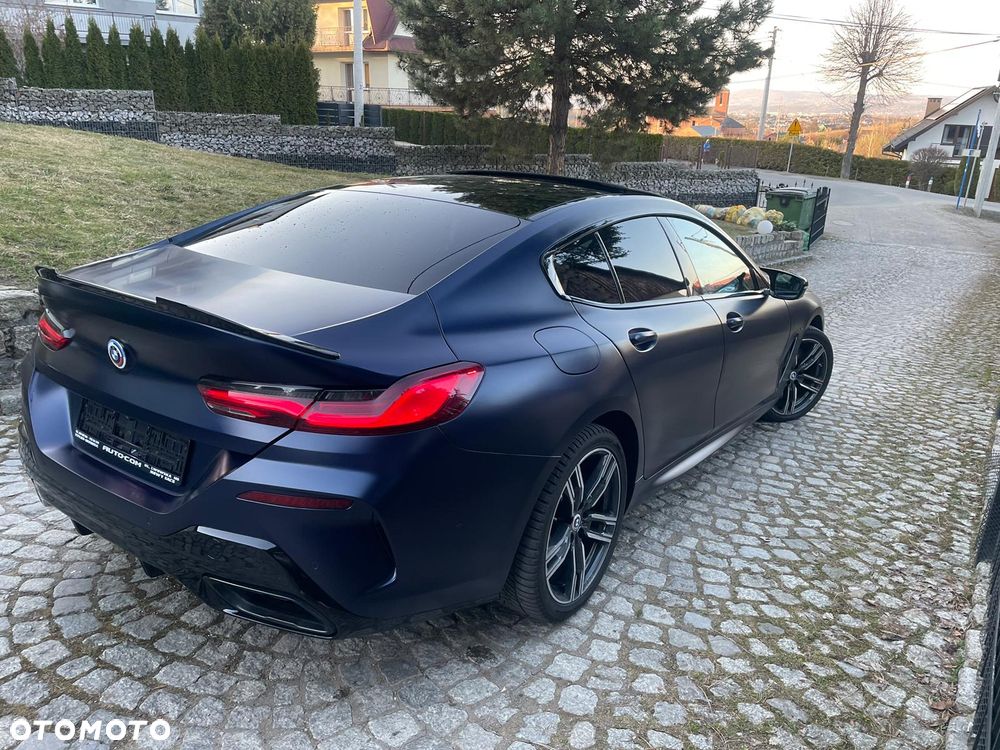 BMW Seria 8 - 14