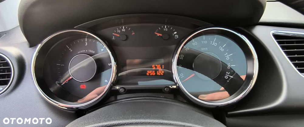 Peugeot 3008 - 31