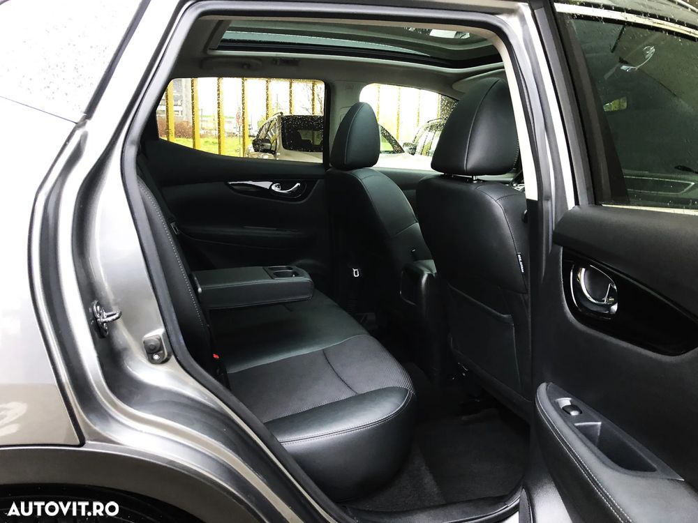 Nissan Qashqai 1.6 DCI TEKNA - 10