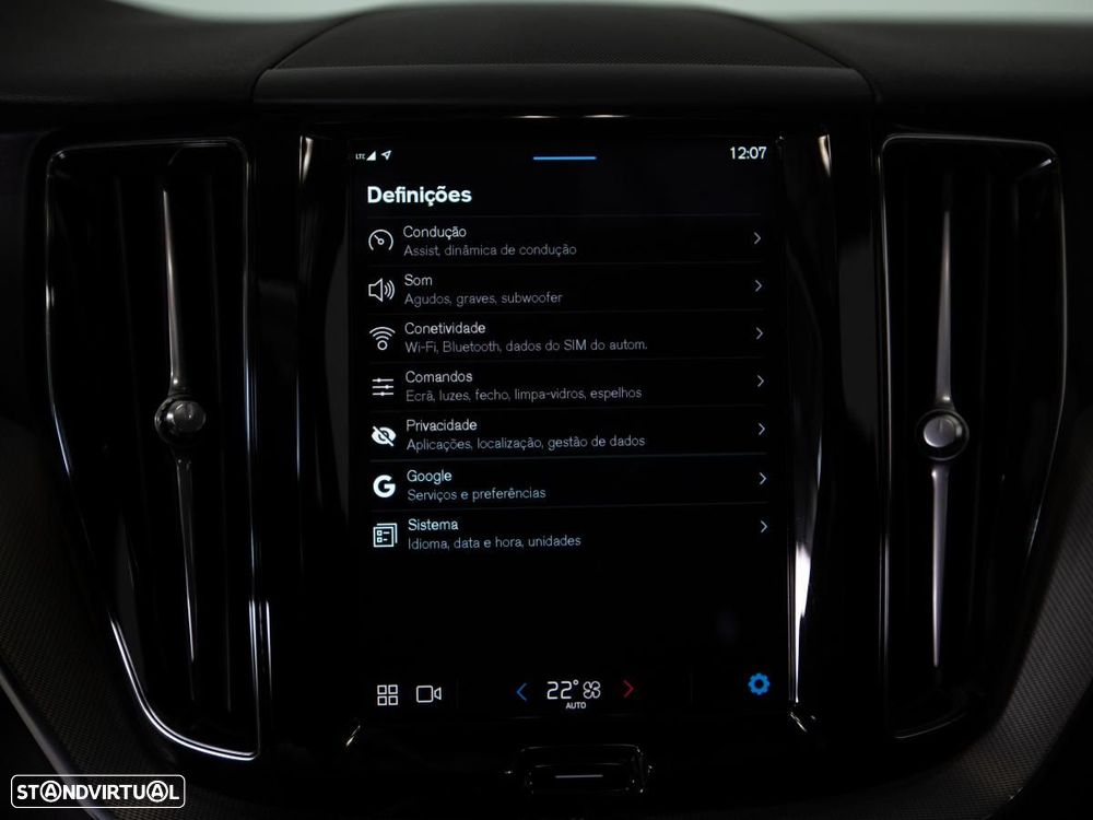 Volvo XC 60 2.0 T6 PHEV Inscription Expression AWD - 28