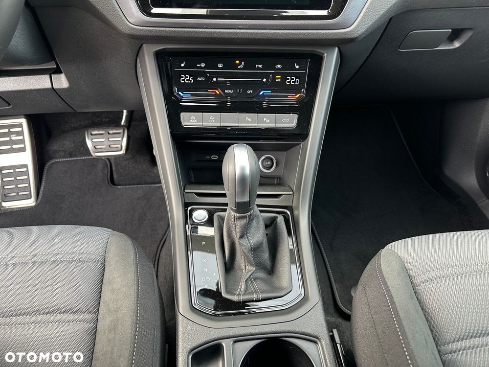 Volkswagen Touran 1.5 TSI EVO Highline DSG - 23