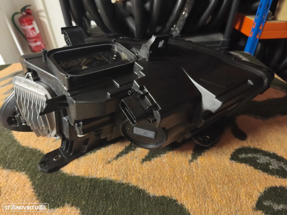 Farol direito LED Performance Mercedes CLA W117 - 5