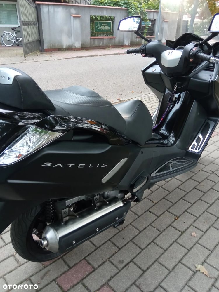 Peugeot Satelis - 10