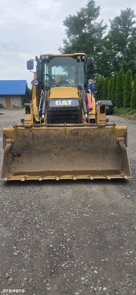 Caterpillar 428F2 - 6