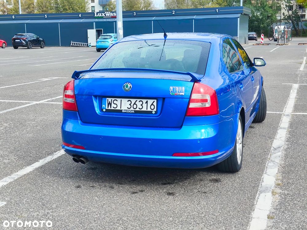 Skoda Octavia 2.0 TFSI RS - 9