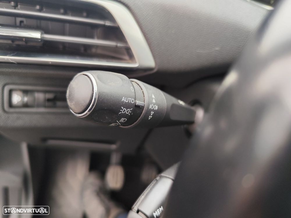 Peugeot 3008 1.6 BlueHDi Allure - 22