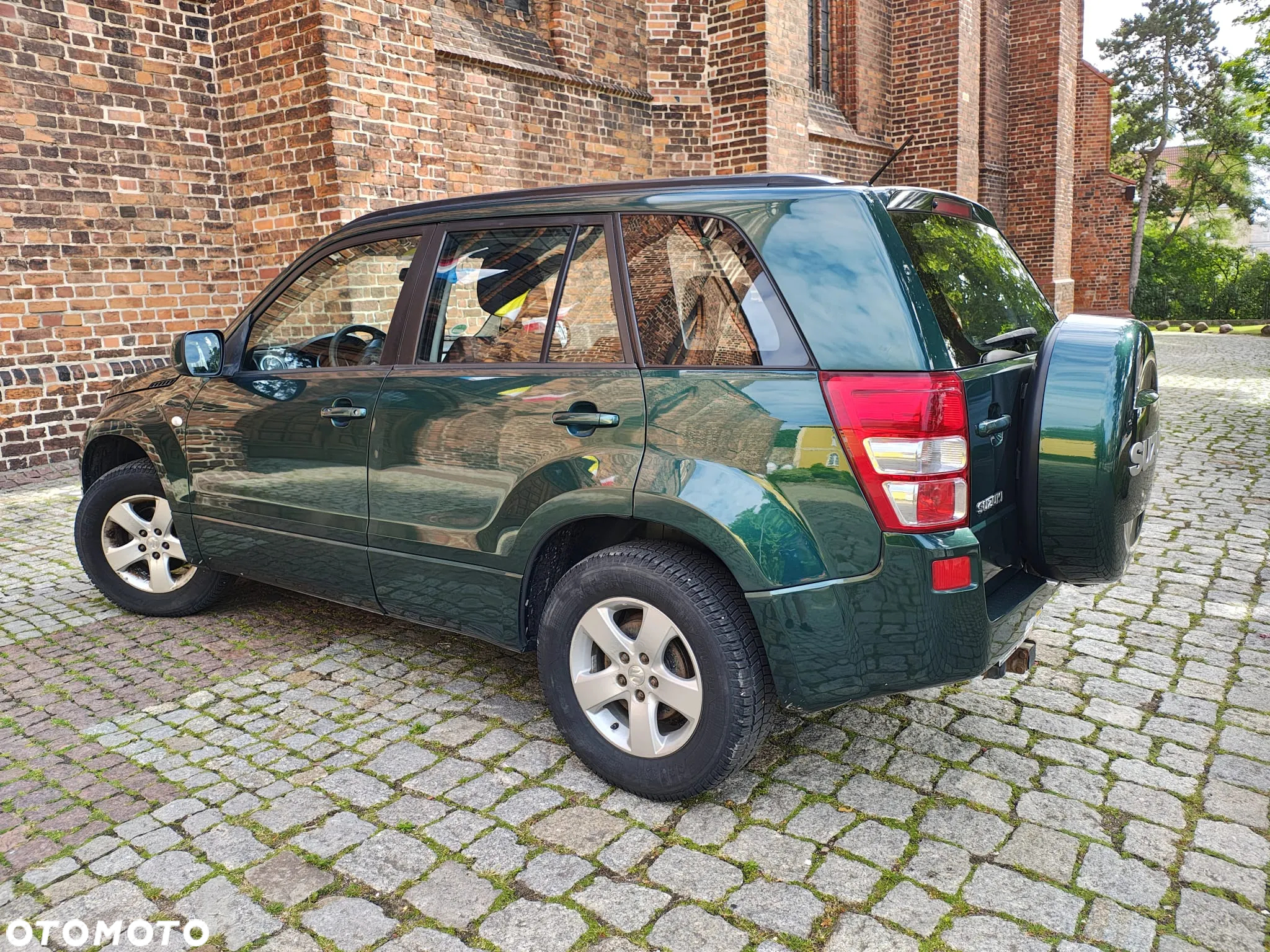Suzuki Grand Vitara - 24