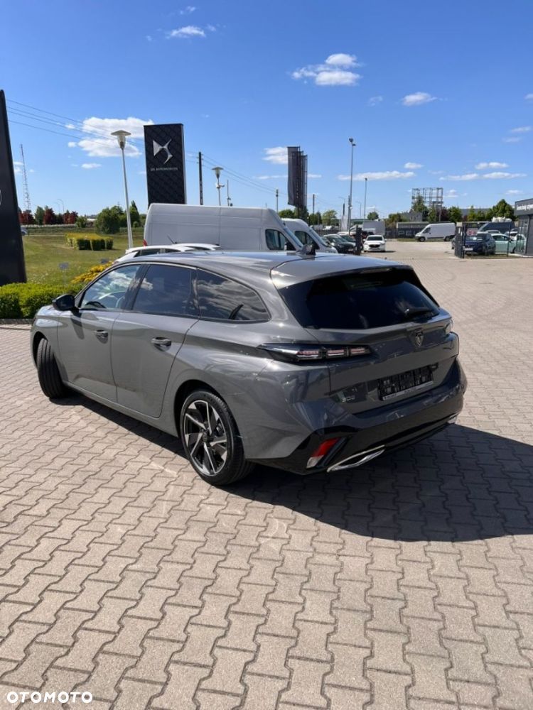 Peugeot 308 - 4