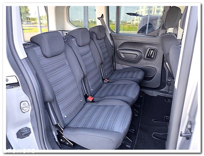 Opel Combo 1.5 D 75kW GS - 21
