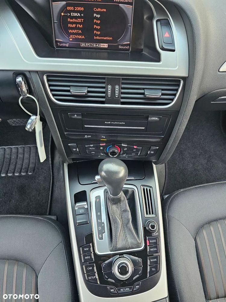 Audi A4 Avant 2.0 TDI DPF multitronic Ambiente - 25
