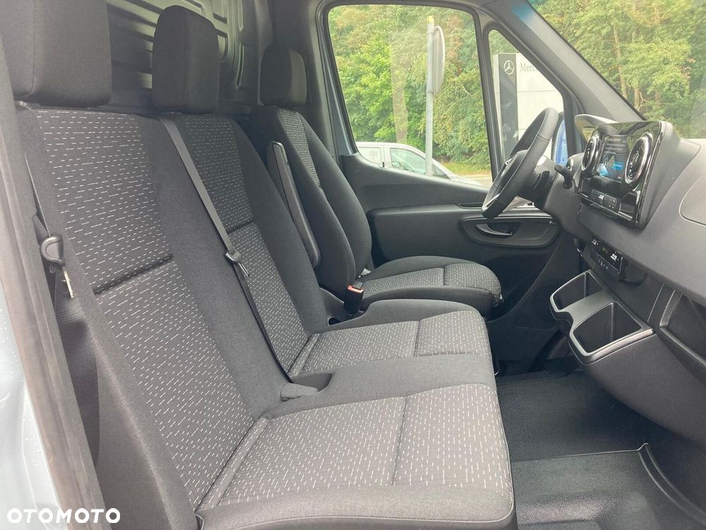 Mercedes-Benz Sprinter 317 CDI - 22