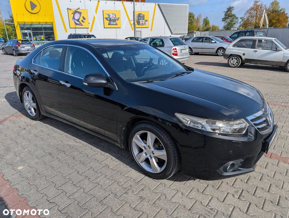 Honda Accord 2.0 Executive - 31