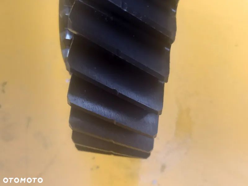 Tryb 540obr. Z34 WOM PTO R183245 John Deere 7720 - 3