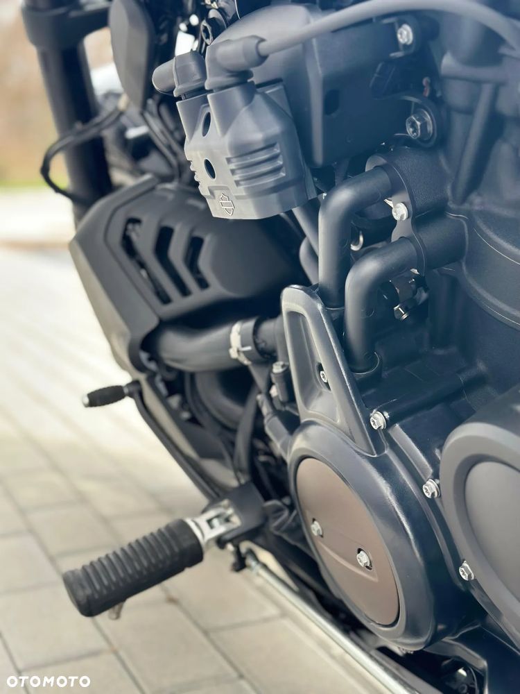 Harley-Davidson Sportster - 10