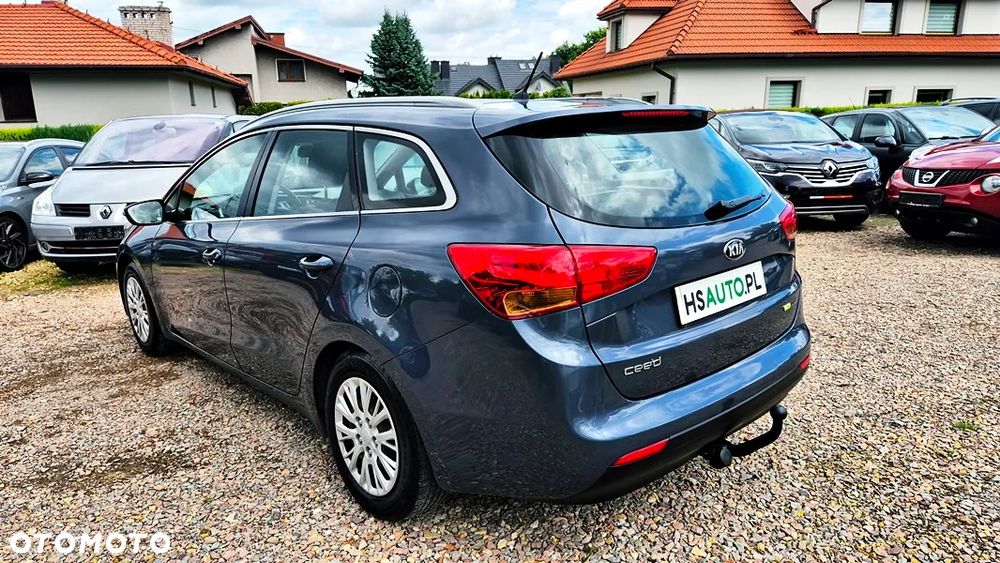 Kia Ceed 1.6 GDI Platinum Edition - 18