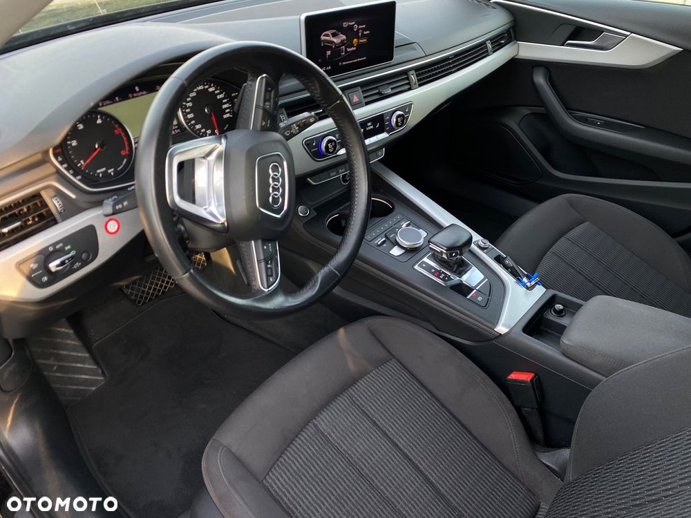 Audi A4 Avant 2.0 TDI ultra S tronic sport - 10