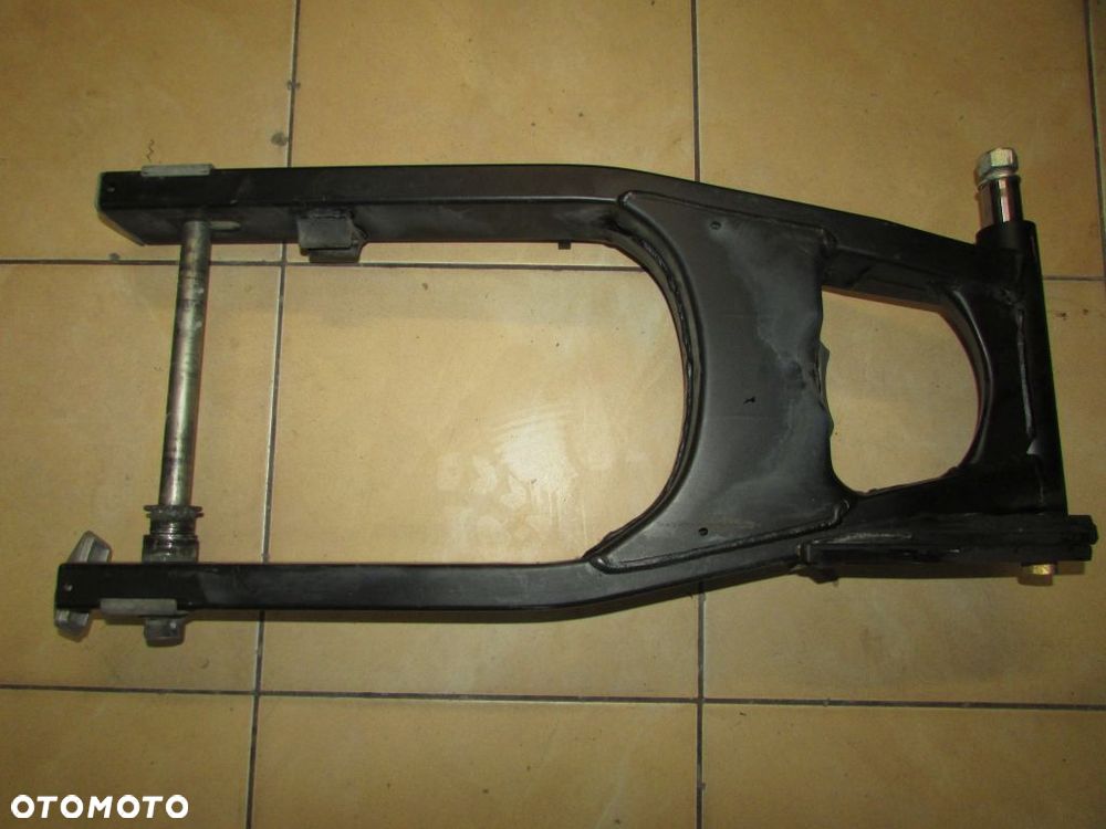 Suzuki GSF 650 Bandit 07-08 wahacz tył - 2