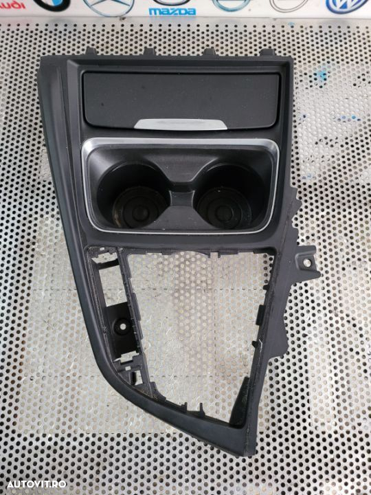Consola Centrala Suport Pahare Scrumiera BMW F30 F31 Volan Stanga Europa - 2