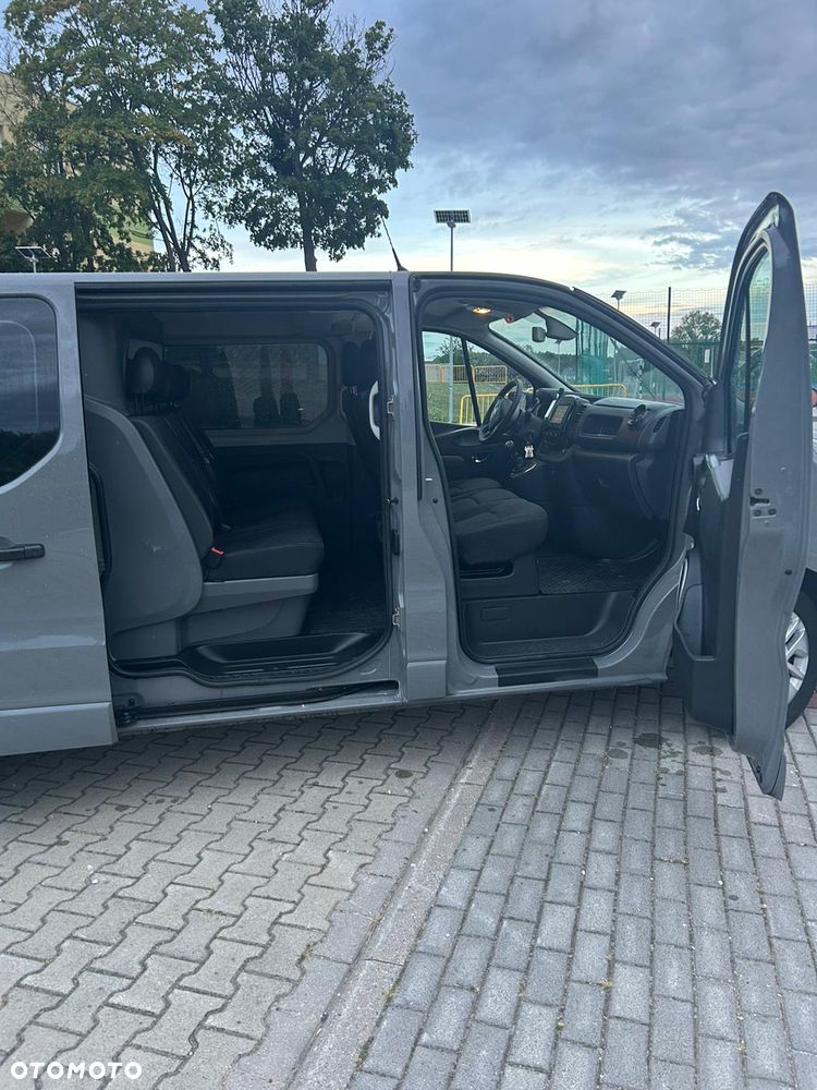 Opel Vivaro - 12