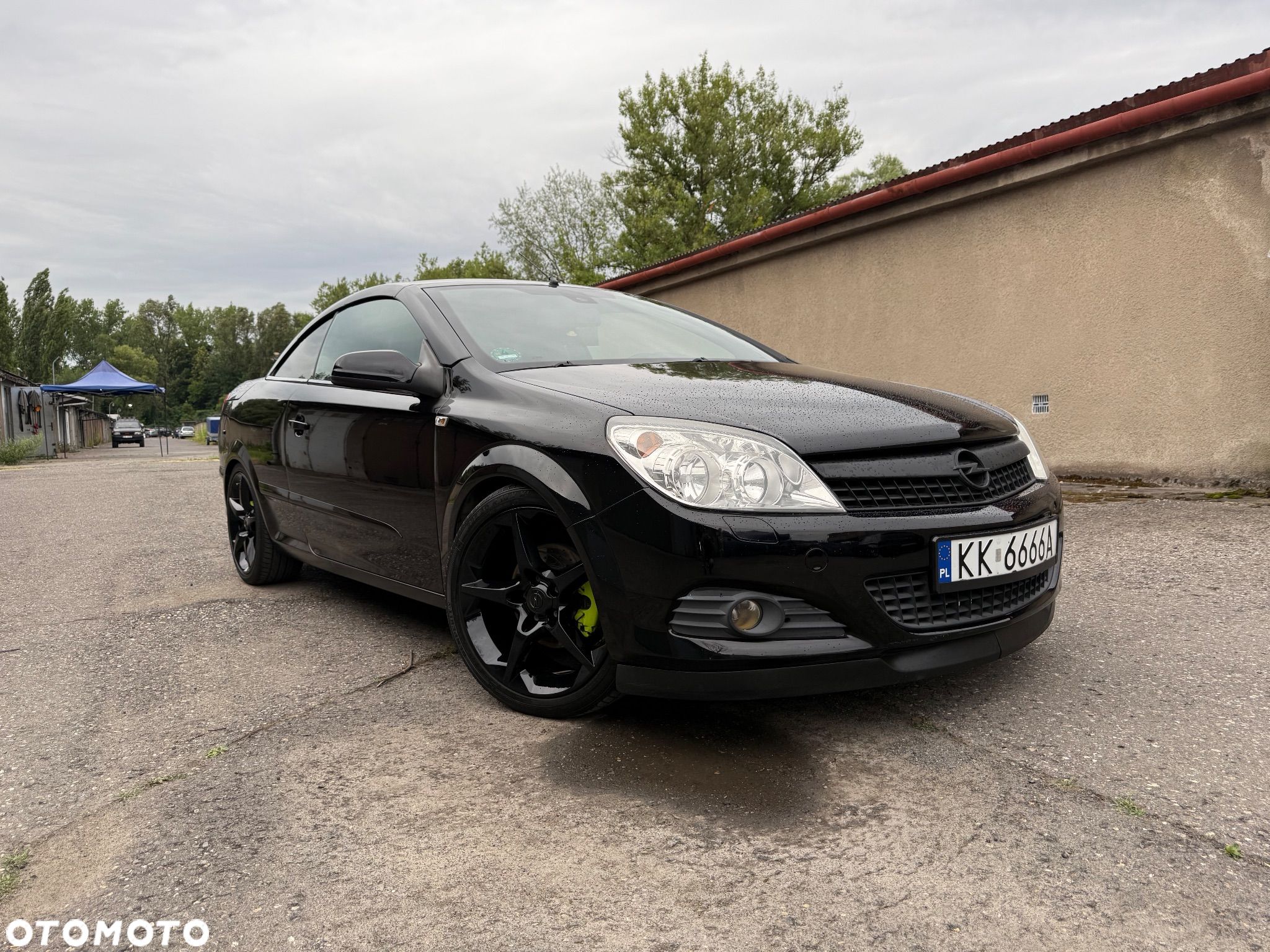 Opel Astra TwinTop 1.8 Cosmo - 1