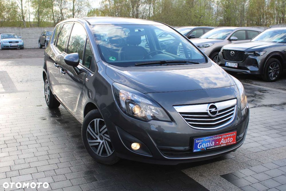 Opel Meriva - 8