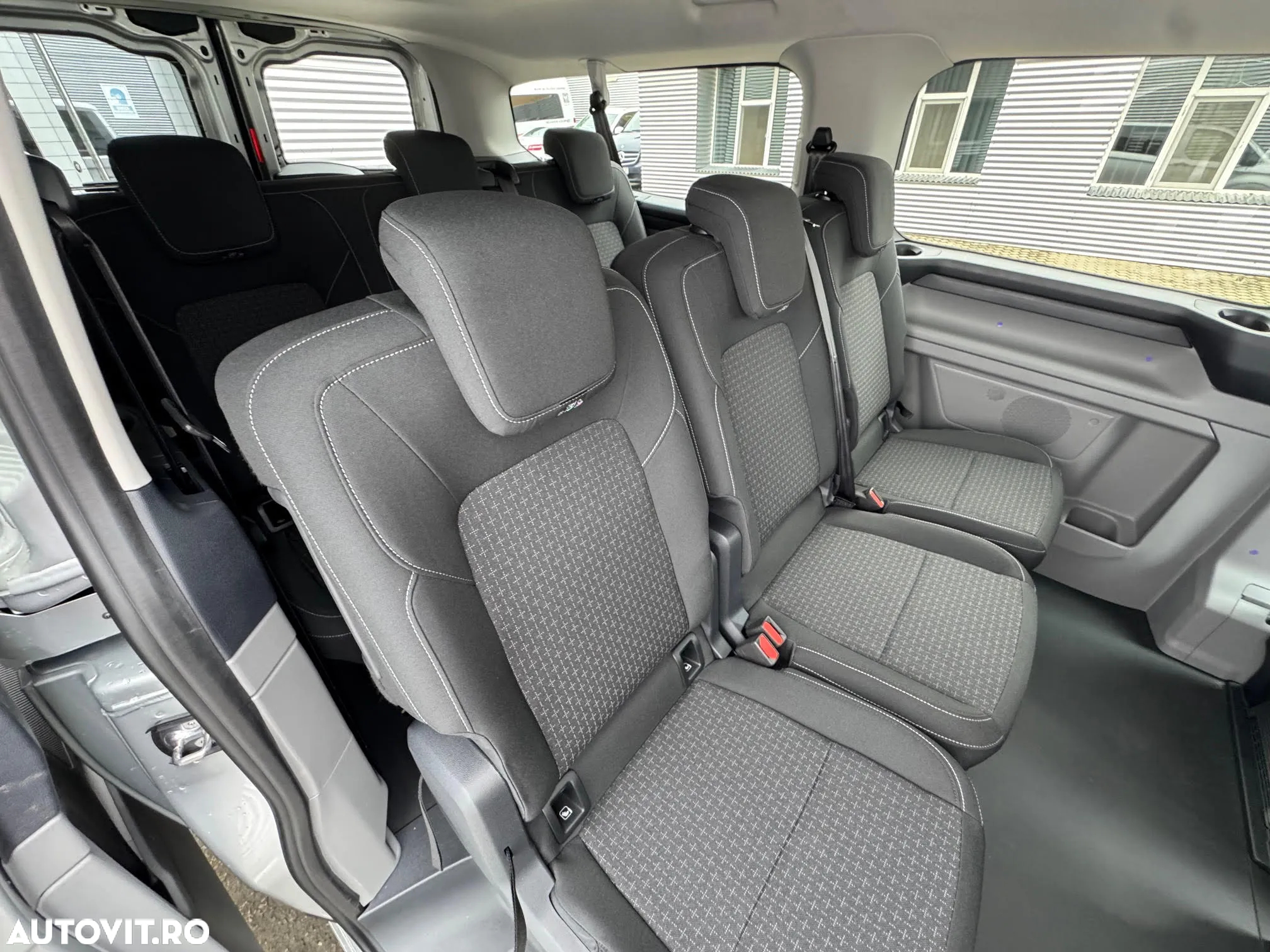 Ford Transit Custom - 12
