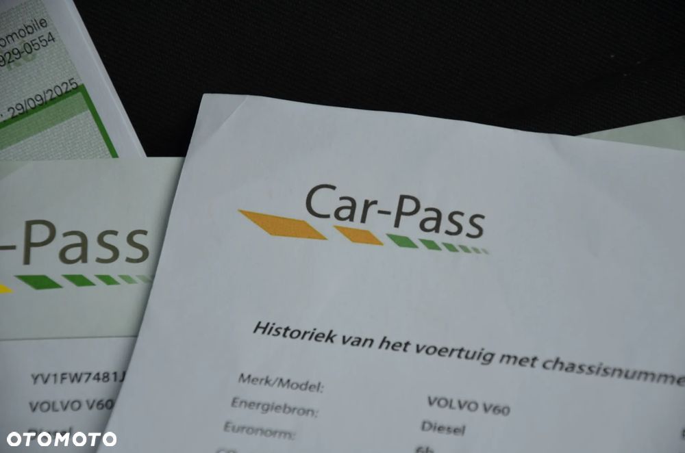 Volvo V60 D2 Momentum - 31