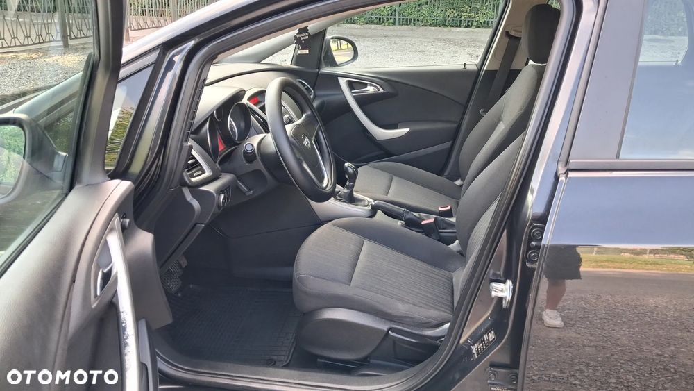 Opel Astra - 8