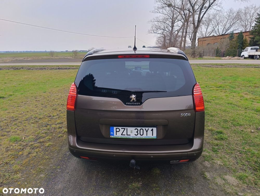Peugeot 5008 - 3