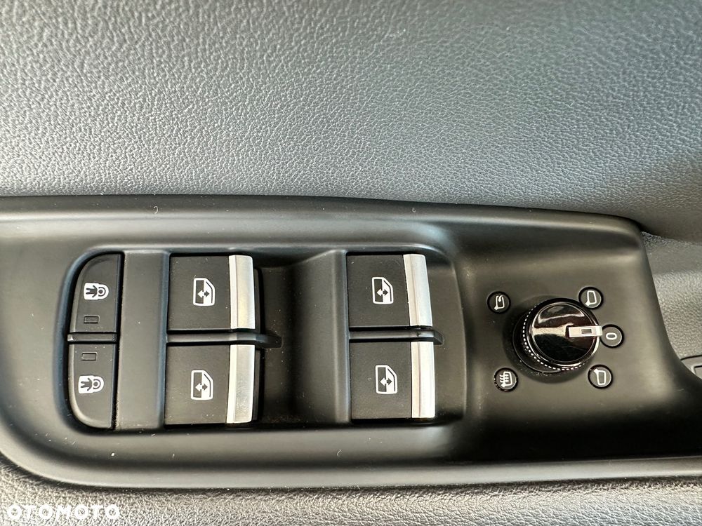 Audi Q8 45 TDI mHEV Quattro Tiptronic - 29