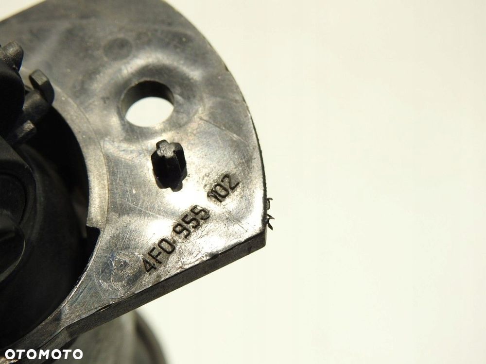 SPRYSKIWACZ LAMPY PRAWY AUDI A6 C6 4F0955102 - 6