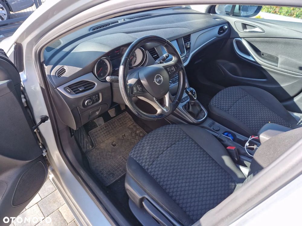 Opel Astra V 1.4 T Enjoy - 5