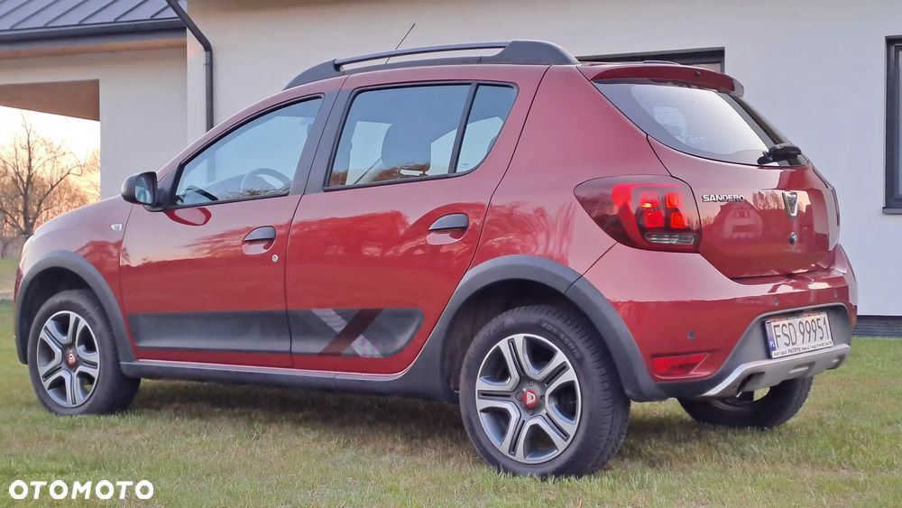 Dacia Sandero Stepway TCe 90 (S&S) Celebration - 6