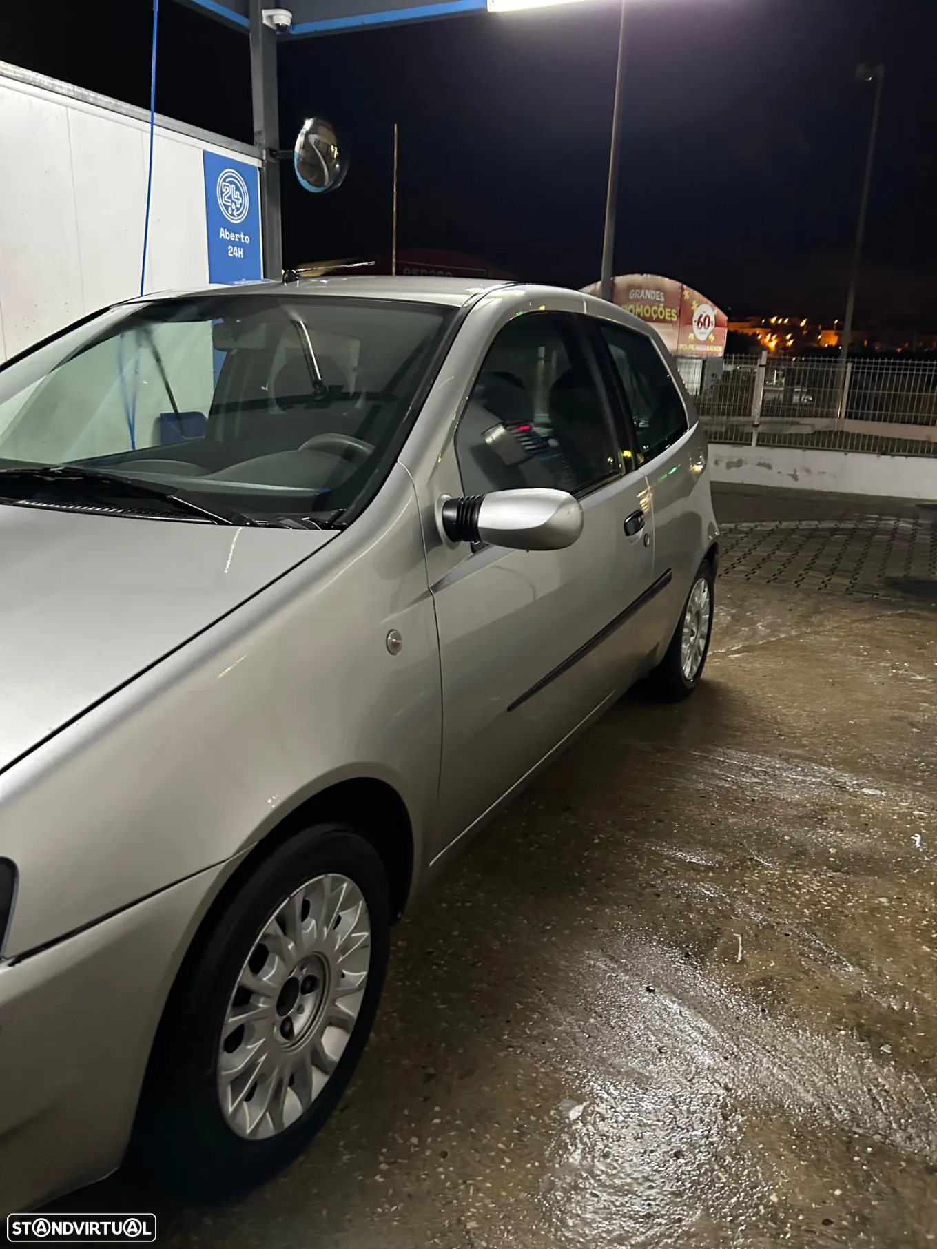 Fiat Punto 1.2 16V 80 Dynamic - 2