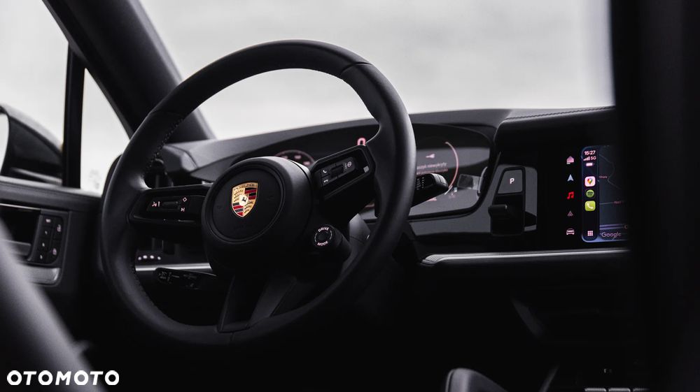 Porsche Cayenne - 35