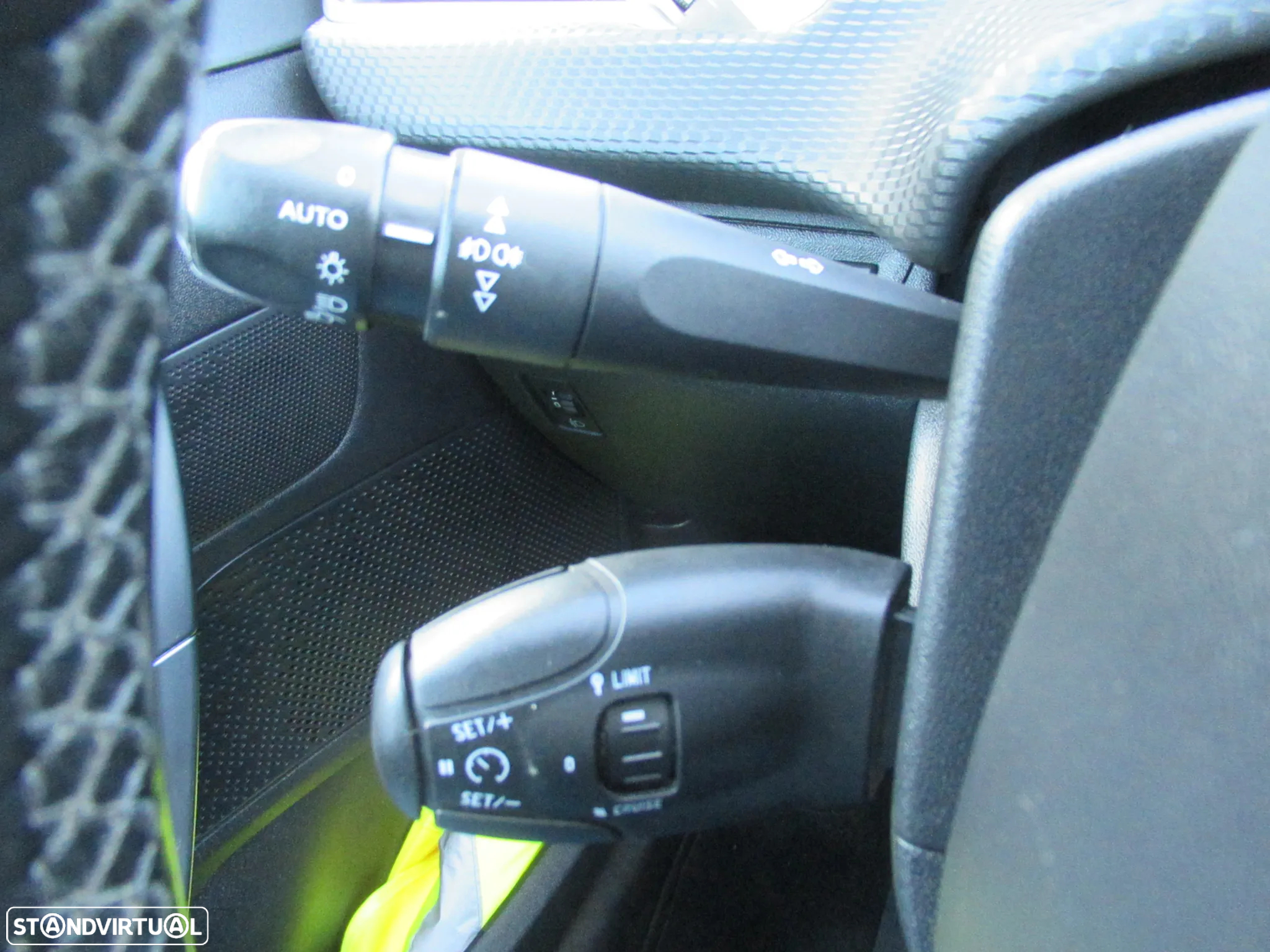 Peugeot 2008 1.6 BlueHDi Crossway - 18