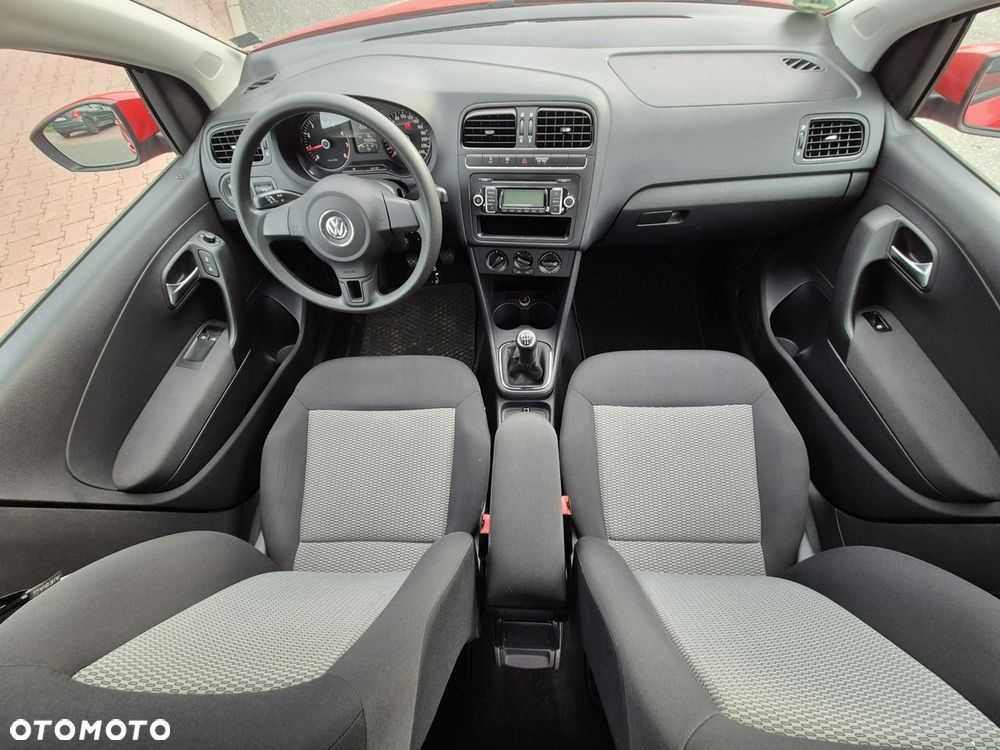 Volkswagen Polo - 10