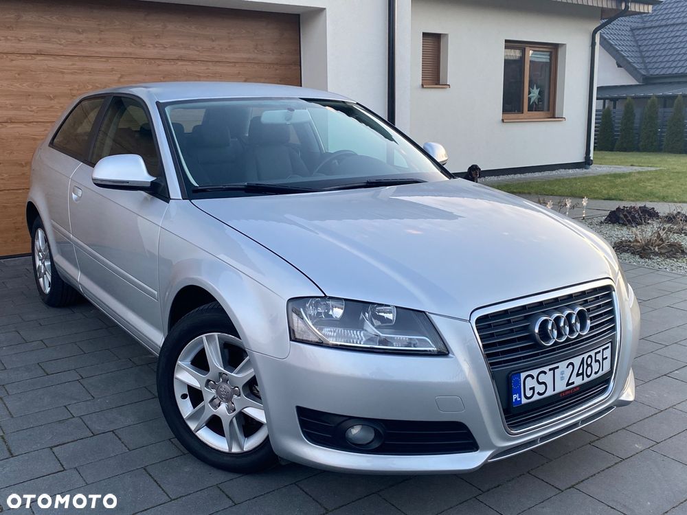 Audi A3 3-drzwiowe 1.4 TFSI Attraction - 2