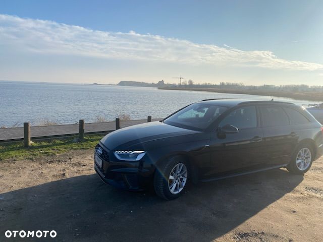 Audi A4 Avant 30 TDI S tronic S line - 1