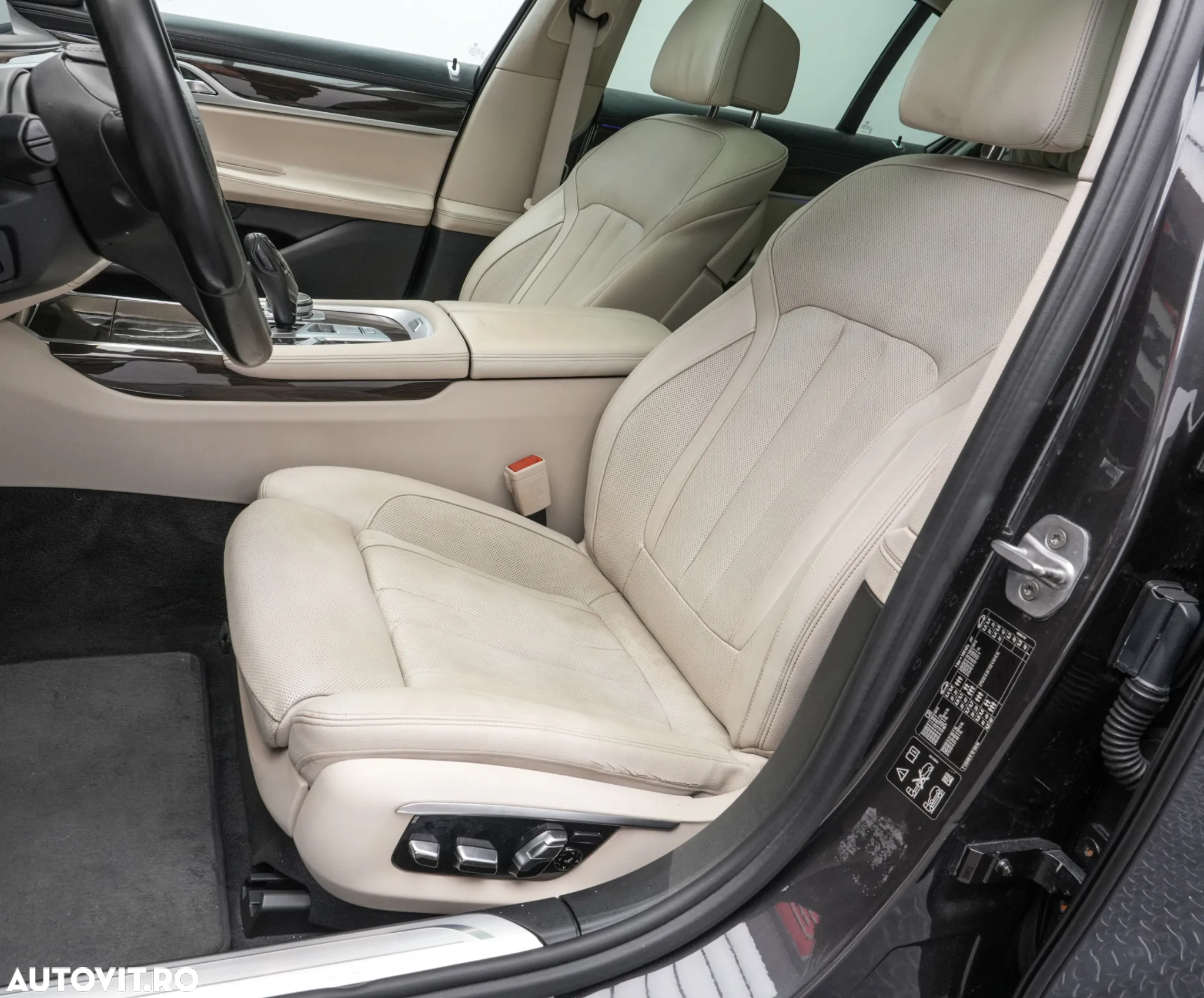 BMW Seria 7 730d xDrive - 12