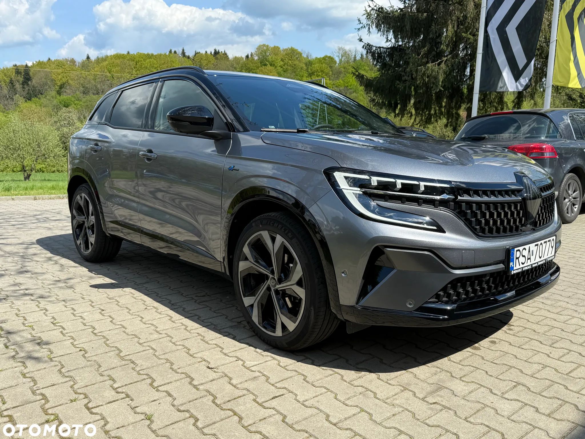 Renault Austral 1.3 TCe mHEV Iconic esprit Alpine - 1